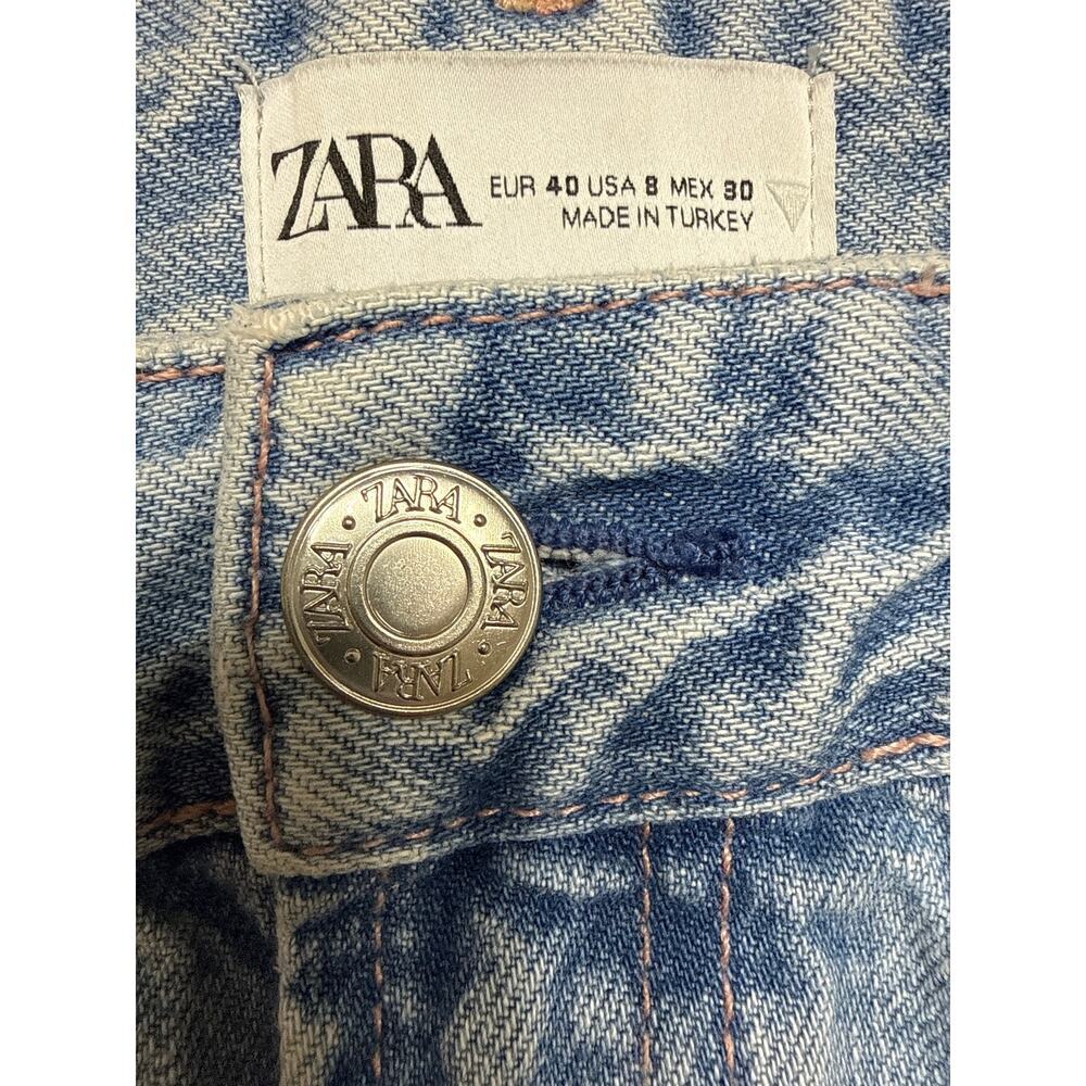 ZARA Women’s High Rise Wide Leg Blue Jeans Light Wash Raw Hem Size 8 *EUC - Picture 9 of 10